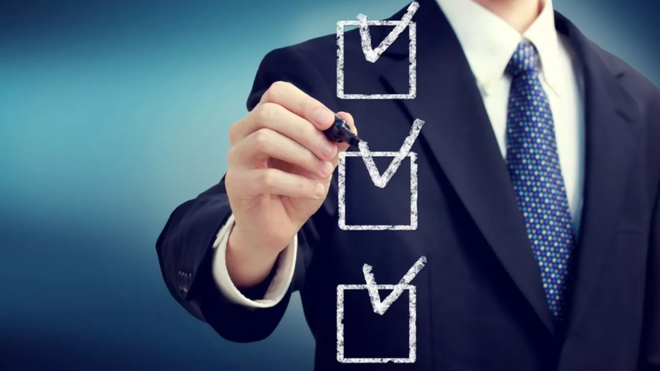 What are the roles and duties of a real estate agent? What are the roles and duties of a real estate agent?